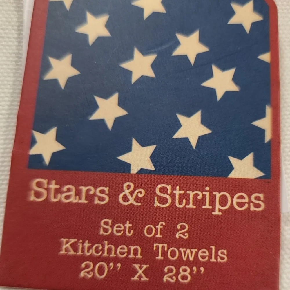 2pc Patriotic Dogs Red Truck July 4th Kitchen Tea Towel Set Stars & Stripes NEW
